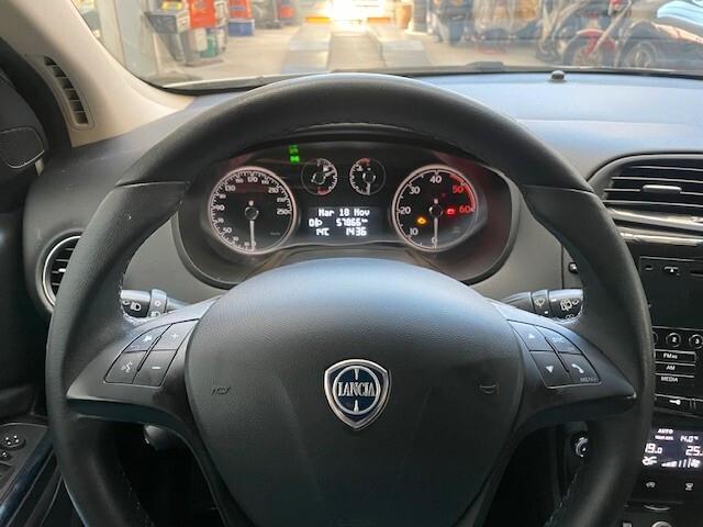 Lancia Delta 1.6 MJT DPF 105 CV Gold