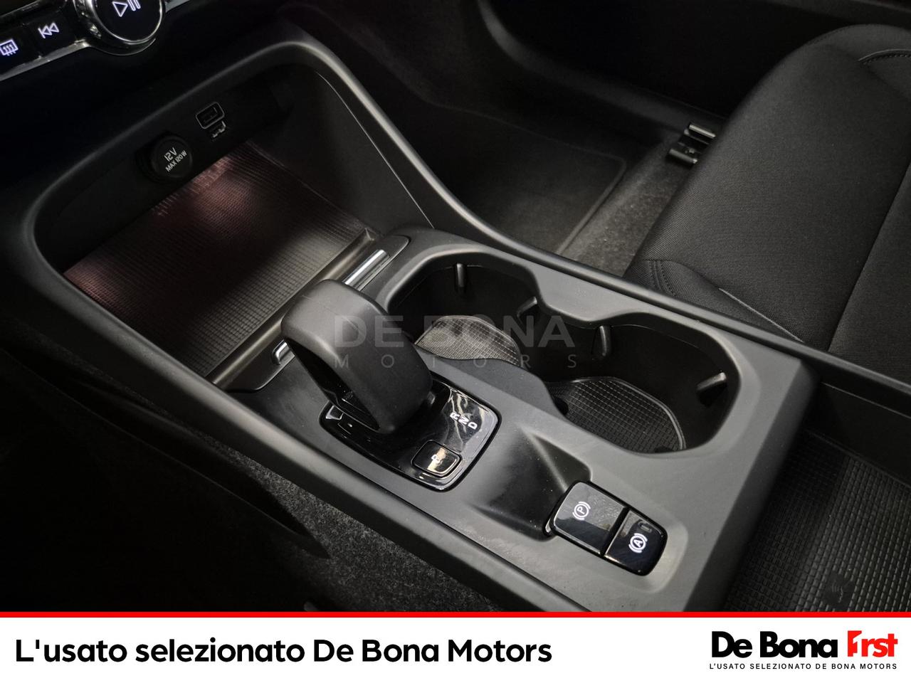 Volvo XC40 1.5 t4 phev inscription expression auto my21