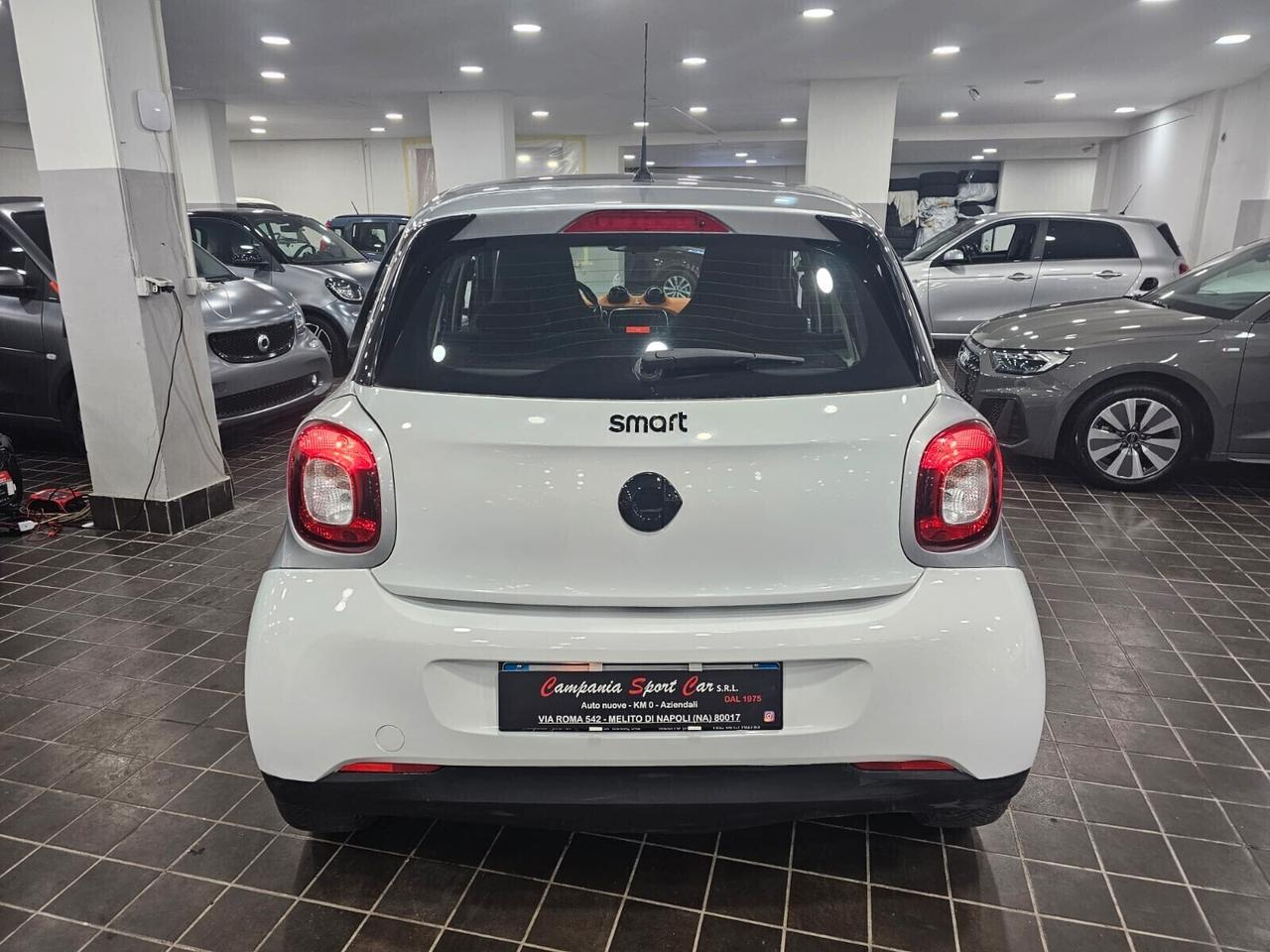 NUOVA SMART FORFOUR PASSION EDITION 1.0 TURBO BENZ 71CV