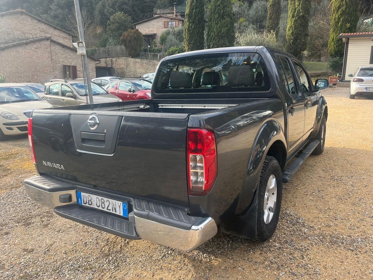 Nissan Navara 2.5 Diesel - 4x4