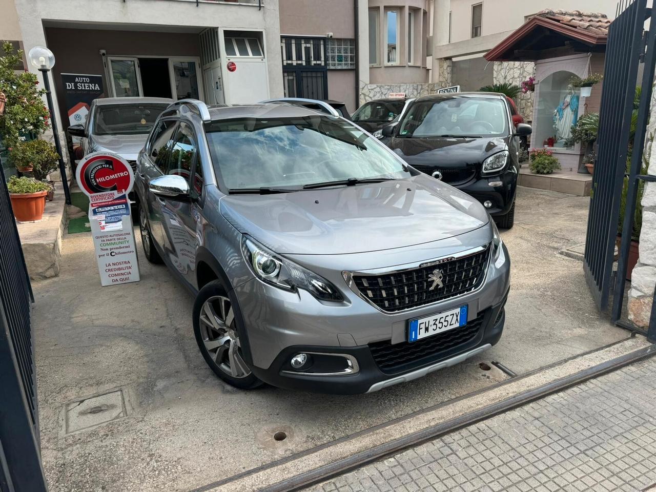 Peugeot 2008 BlueHDi 100 S&S Black Matt