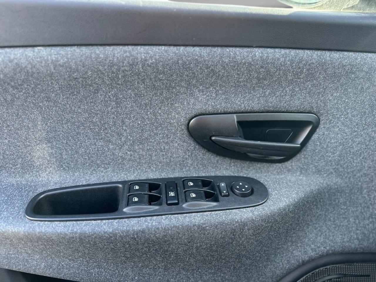 LANCIA Ypsilon III 2021 - Ypsilon 1.0 firefly hybrid Silver s&s 70cv