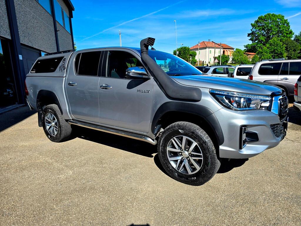 Toyota Hilux 2.4 D-4D Executive+ OMOLOGATO!