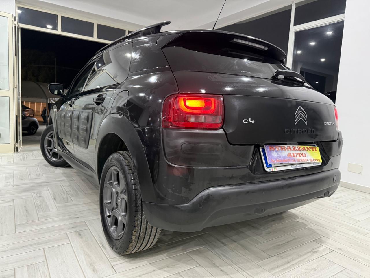 Citroen C4 Cactus BlueHDi100cvSHINE AIRBUMP DA VETRINA2017