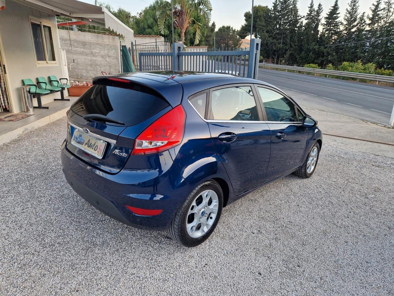 Ford Fiesta Ikon 1.6 TDCi 95CV 5 porte