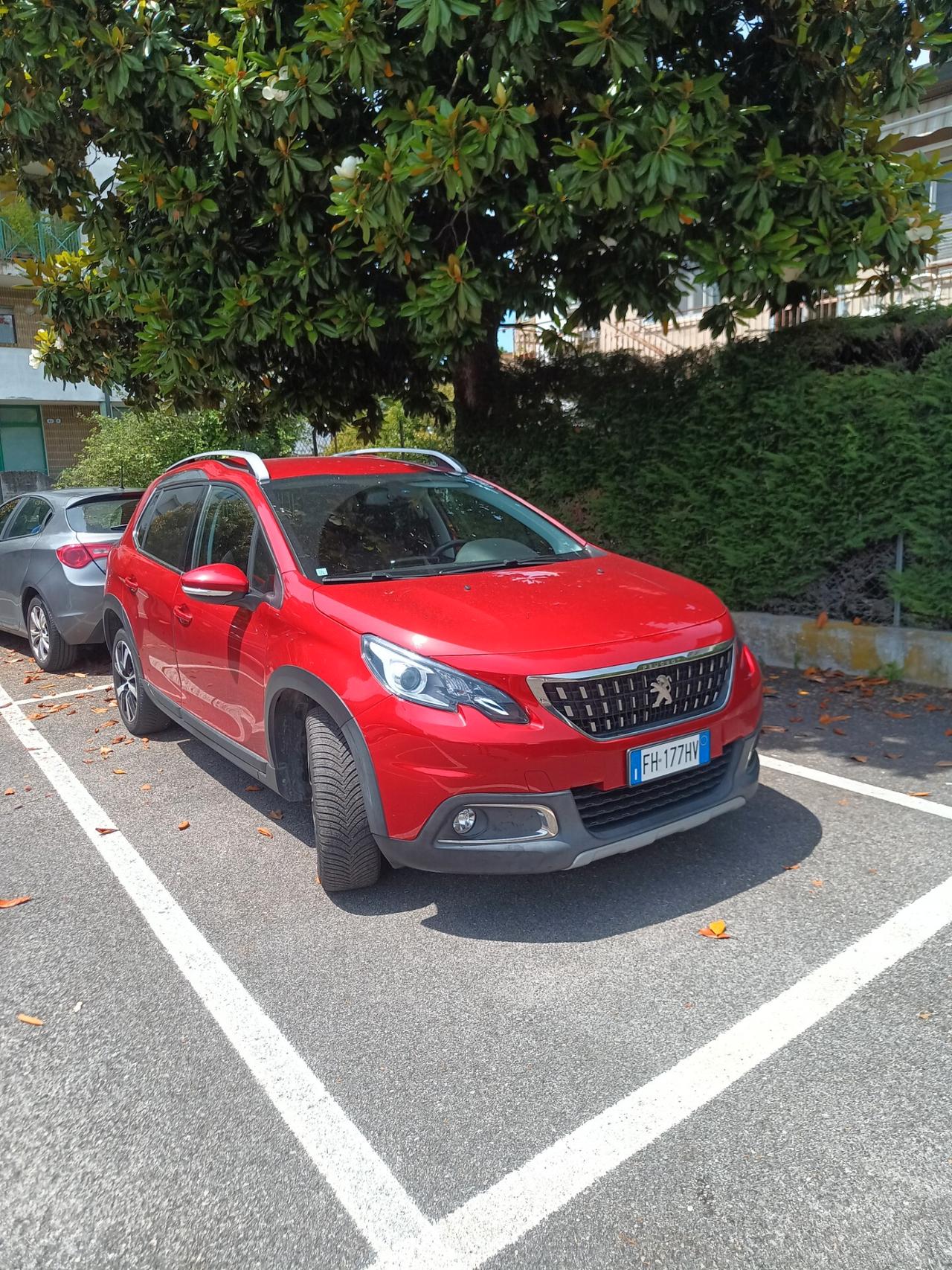 Peugeot 2008 BlueHDi 100 Allure