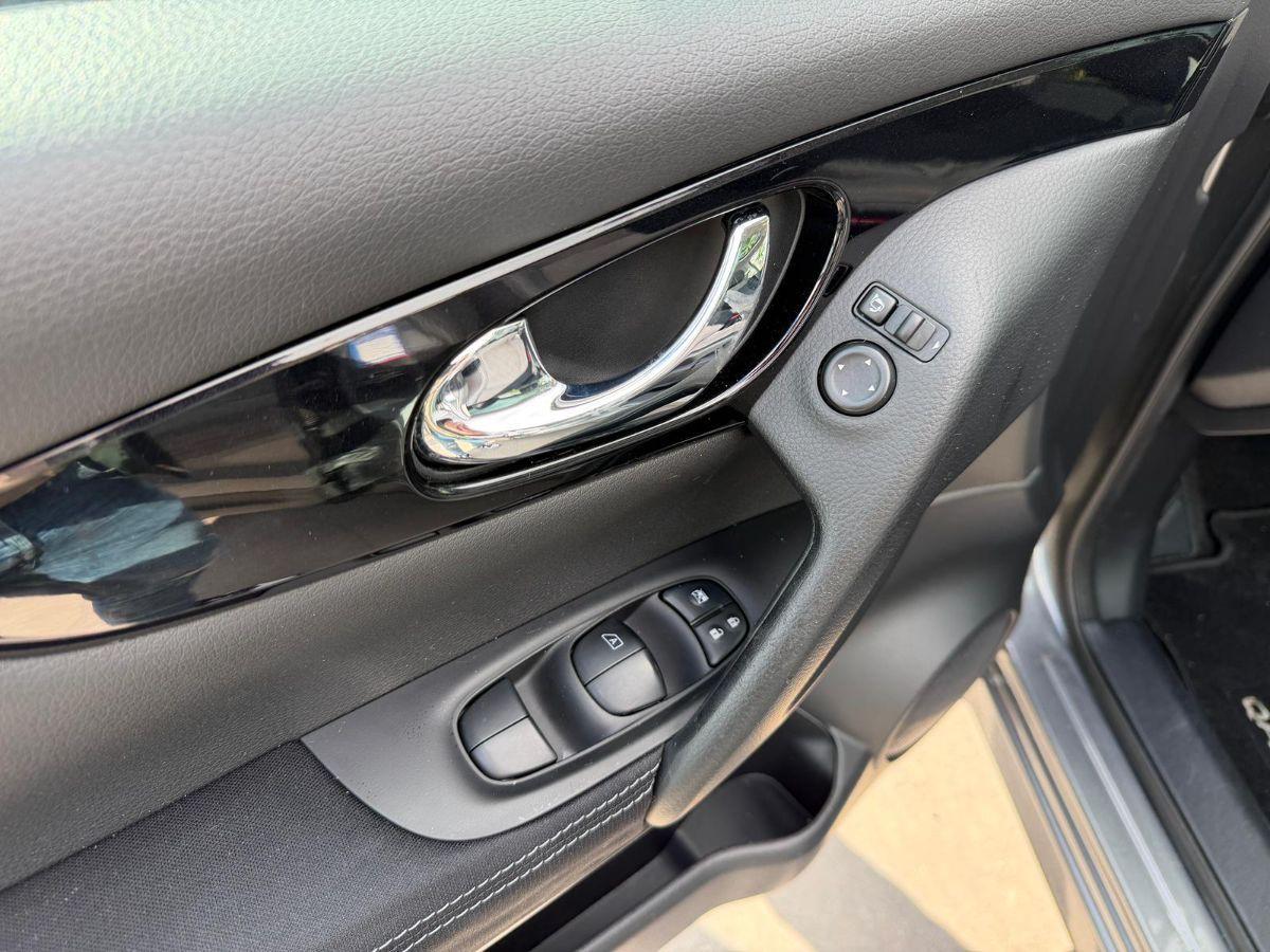 NISSAN - Qashqai - 1.6 dCi 4WD N-Connecta