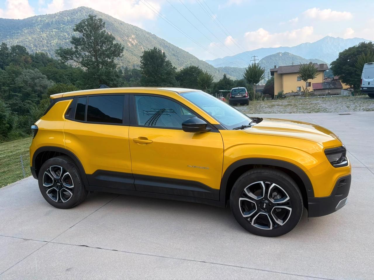 Jeep Avenger 1.2 Turbo 100 CV Summit