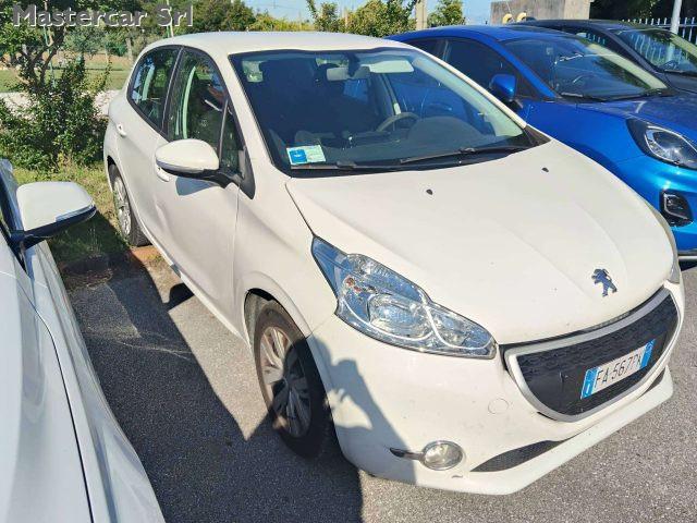 PEUGEOT 208 208 5p 1.4 hdi 8v Active 5 p targa FA567PK
