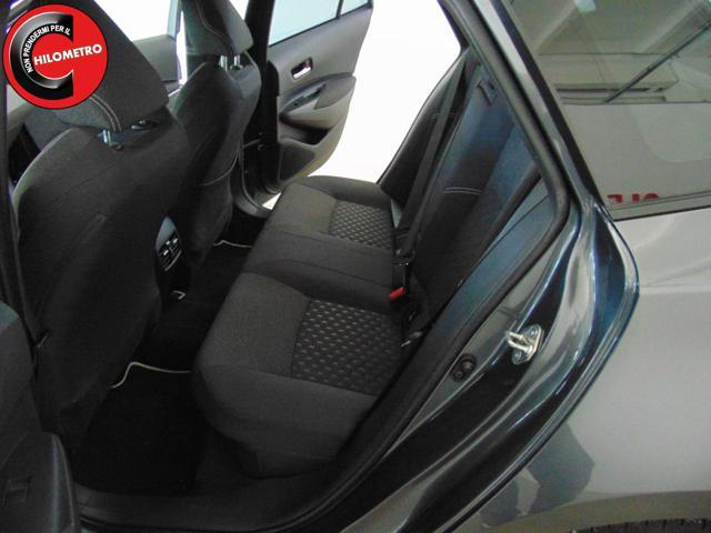 TOYOTA Corolla Touring Sports 1.8 Hybrid Business Tech