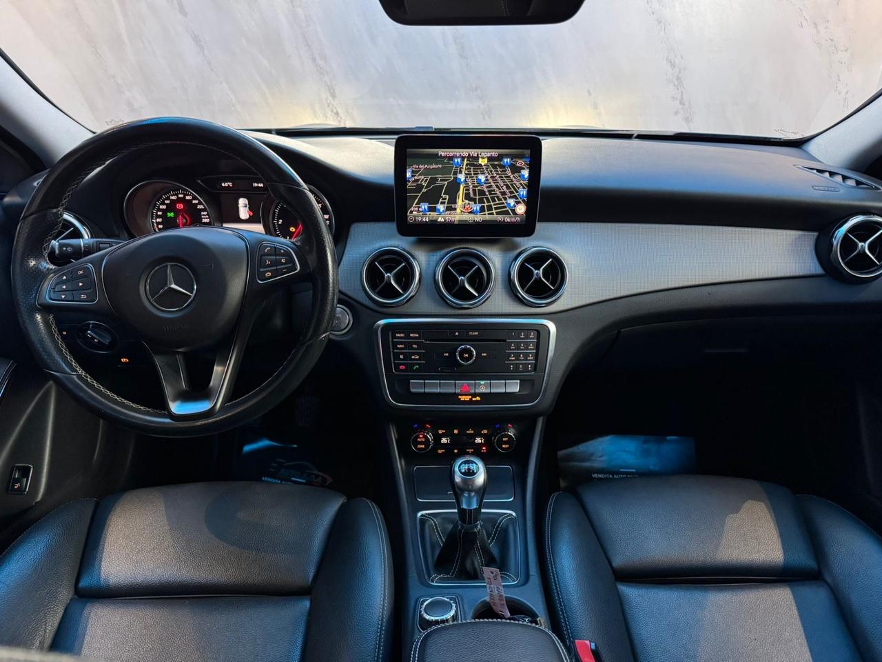 Mercedes-benz GLA 200 GLA 200 d Premium