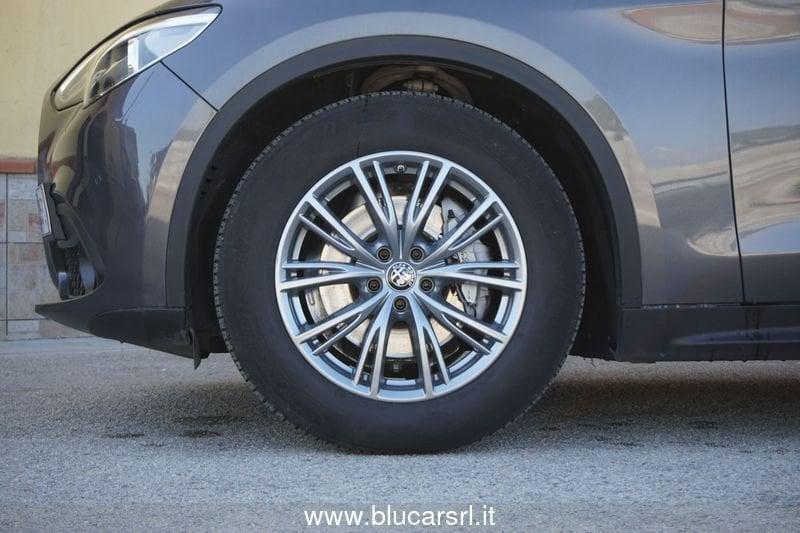 Alfa Romeo Stelvio 2.2 Turbodiesel 160 CV AT8 RWD Business AUTOCARRO