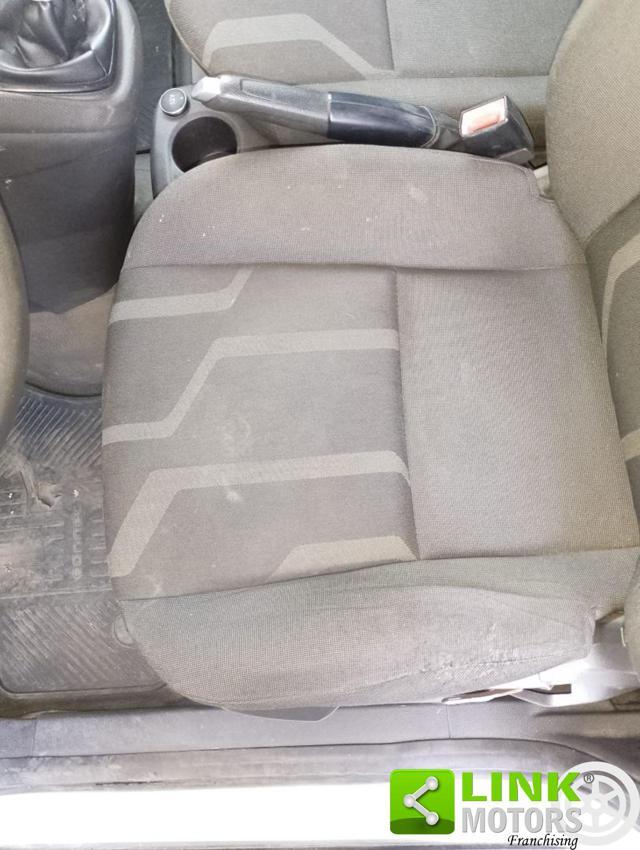 FORD Tourneo Connect 1.6 TDCI 95 CV -MOTORE SOSTITUITO A 100.000KM-