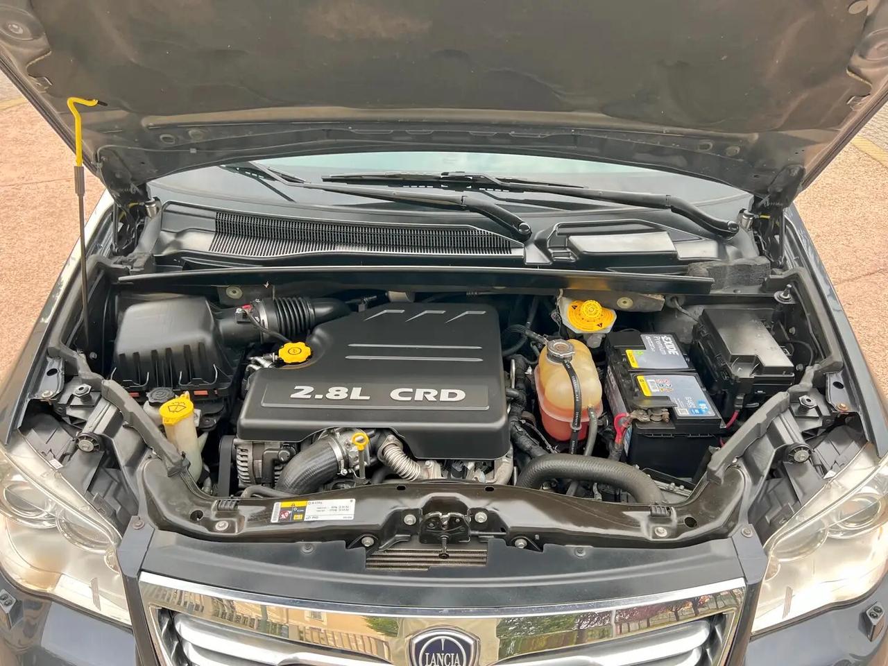 Lancia Voyager 2.8 Turbodiesel Platinum 177 CV