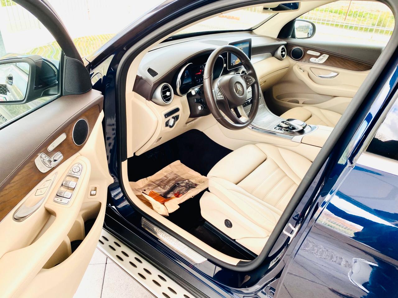 Mercedes benz GLC Coupè 250d Premium Plus 4M. (TETTO)