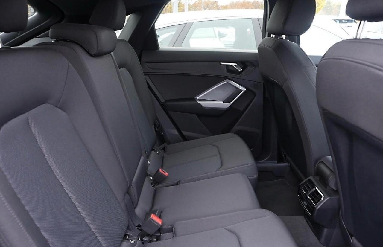 Audi Q3 45 TFSI S tronic S LINE esterno Cerchi 20