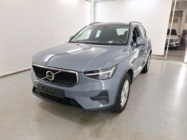 VOLVO XC40 1.5 T2 129CV 6M. ESSENTIAL ( FARI LED - COCKPIT - CRUISE - NAVI - PDC - TELECAMERA POST. - CERCHI 17 )