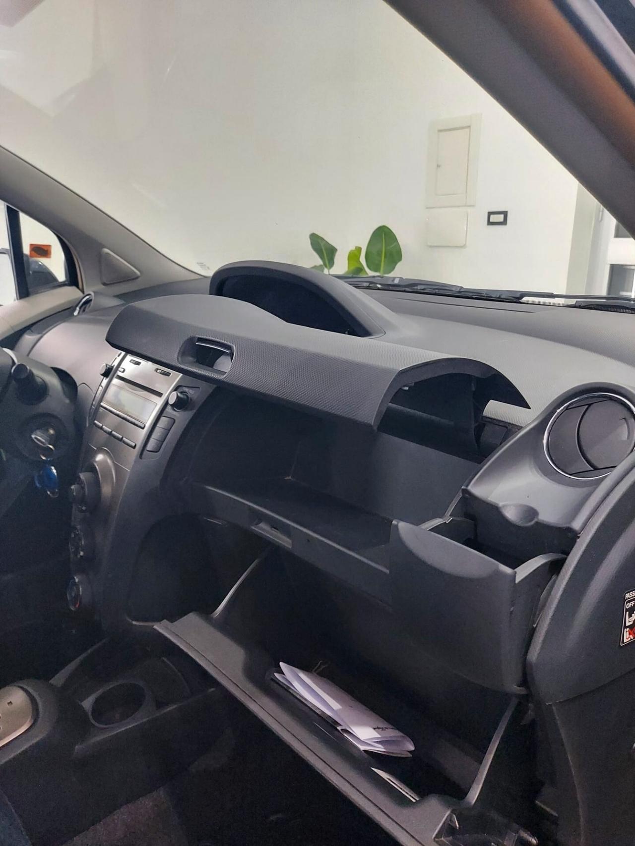 Toyota Yaris 1.3 5 porte M-MT Sol 2009