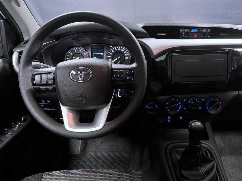 Toyota Hilux 2.4 D-4D 4WD 4 porte Double Cab Comfort
