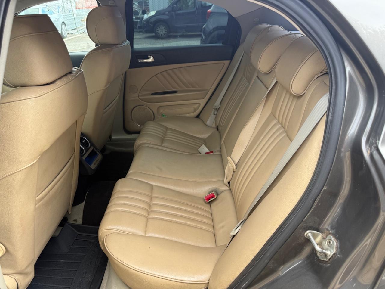 Alfa Romeo 159 1.9 JTS 16V Distinctive