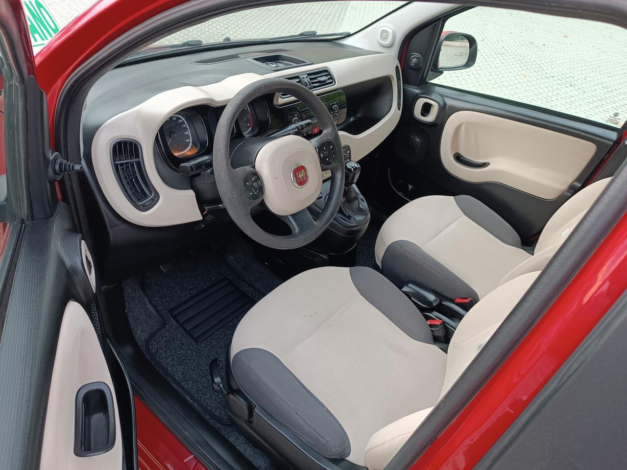FIAT PANDA 0.9 TwinAir BENZINA/METANO NEOPATENTATI
