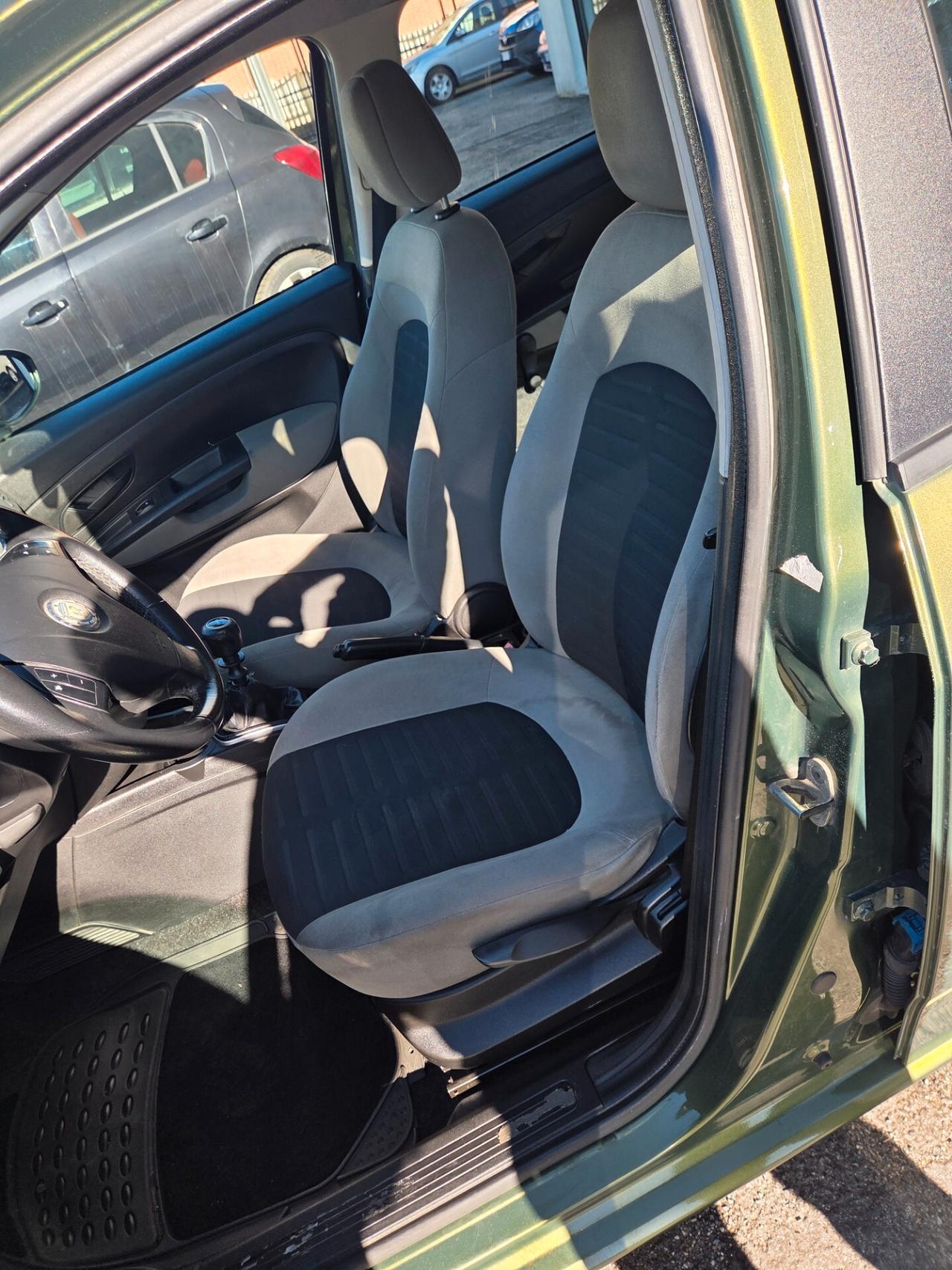 Fiat Grande Punto 1.4 Starjet 16V 5 porte Dynamic