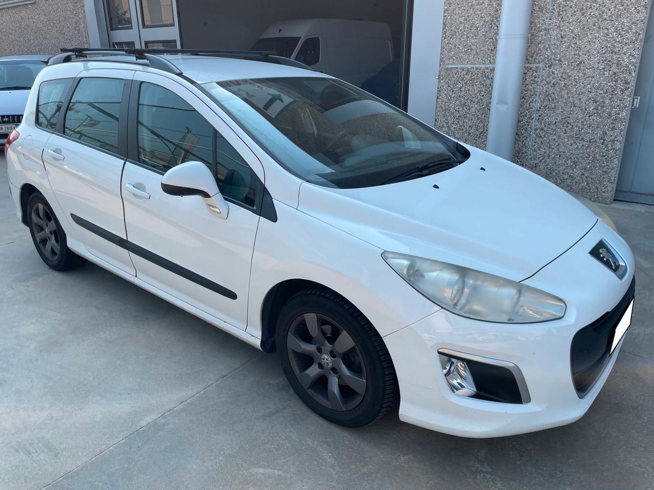 Peugeot 308 1.6 8V e-HDi 112CV