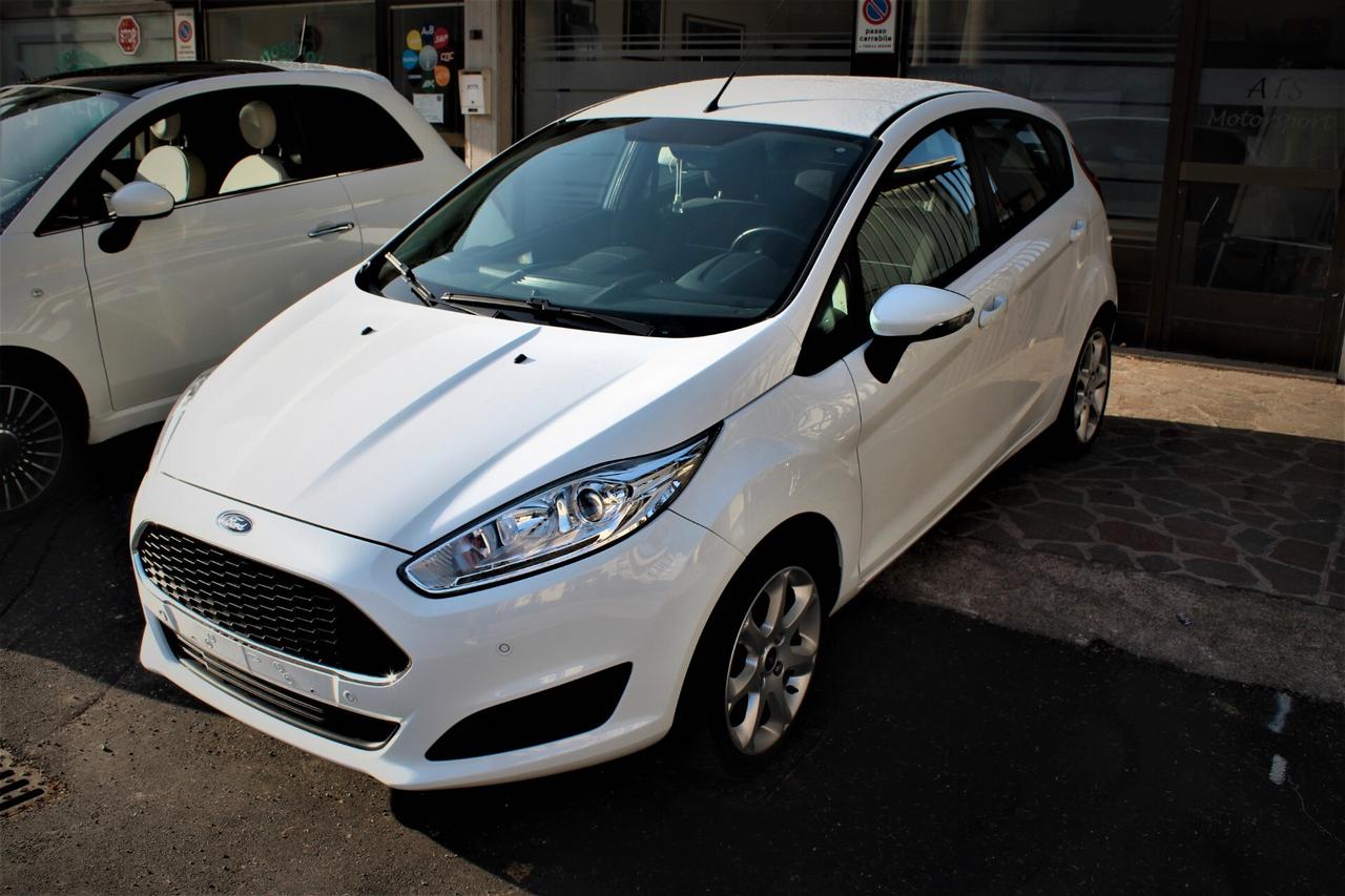 Ford Fiesta 1.5 TDCi 75CV 5 porte Business