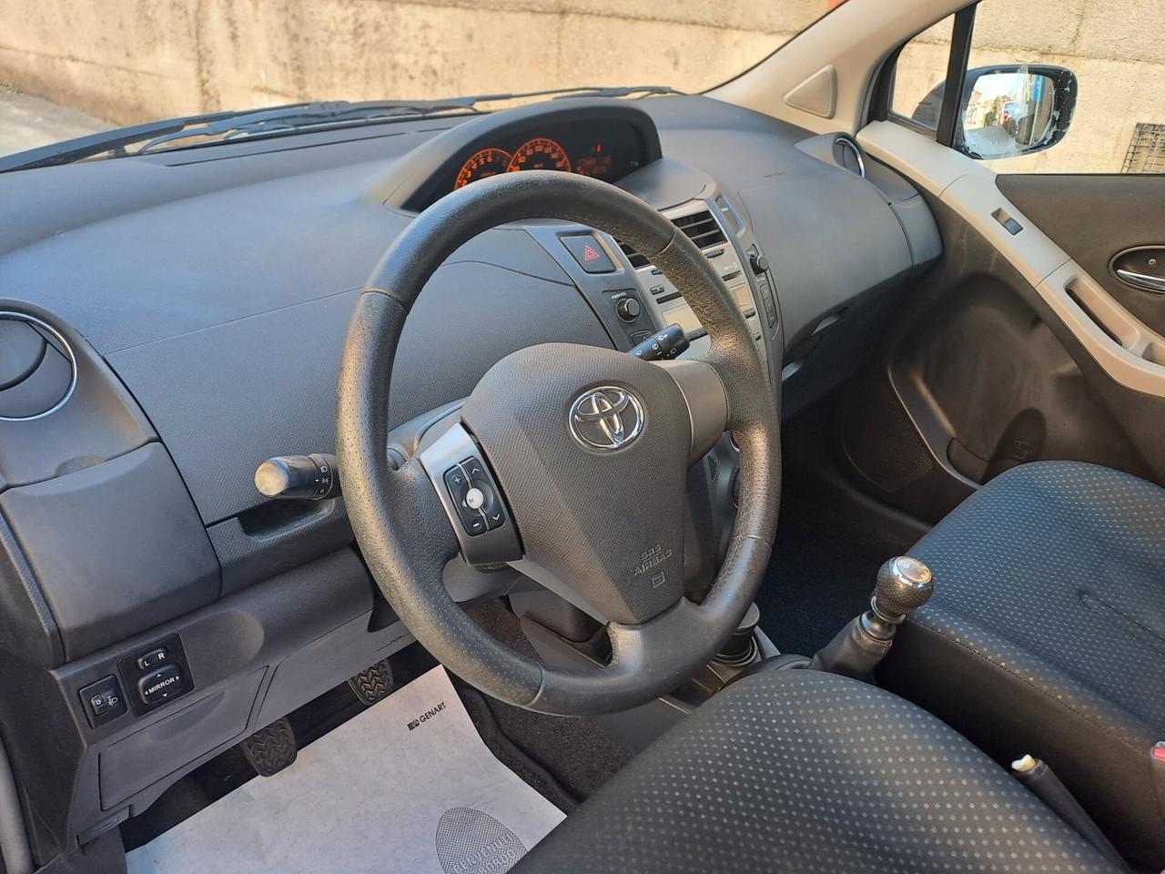 TOYOTA YARIS 1.3 BENZINA *OK NEOPATENTATI*