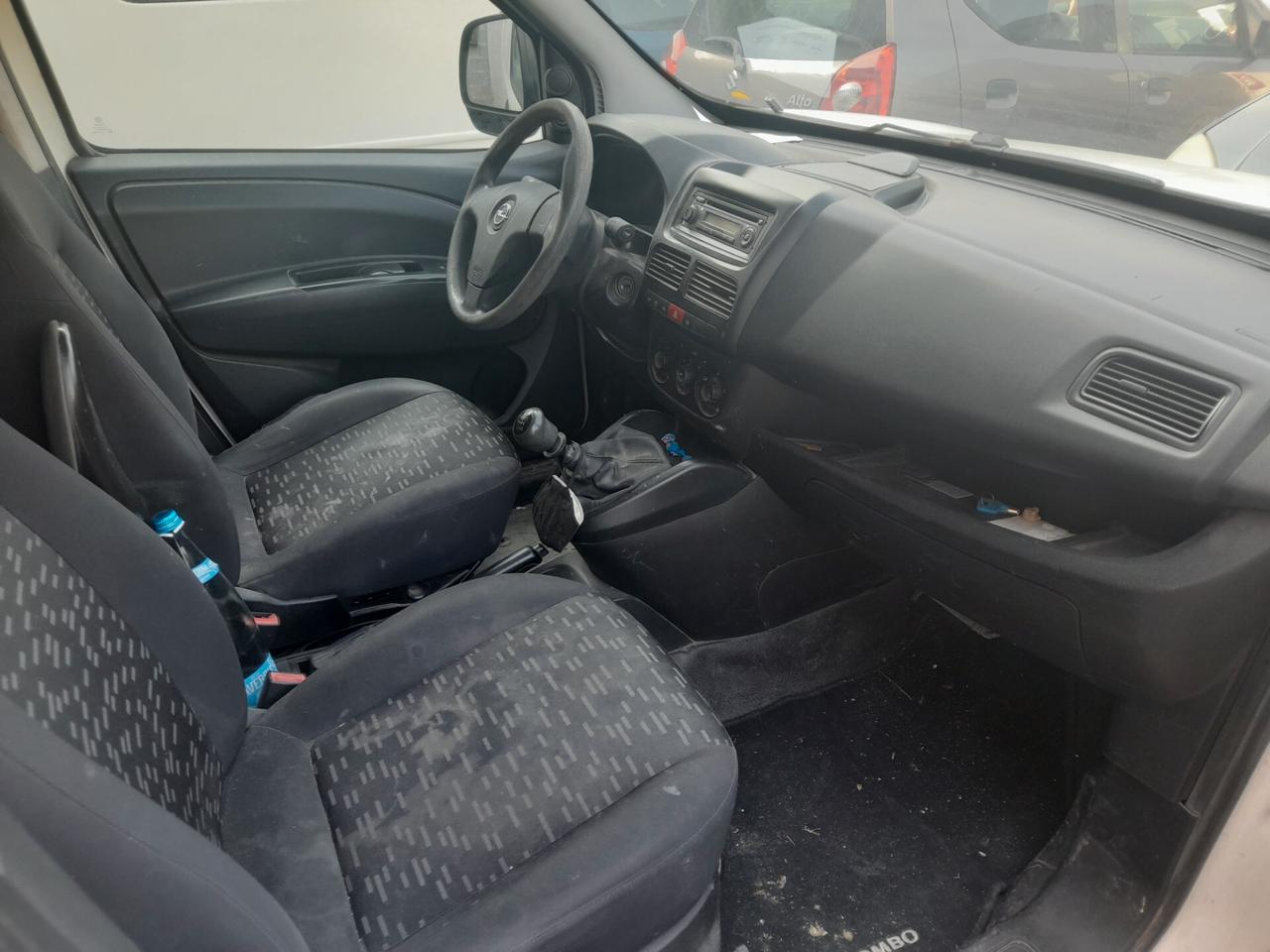 Opel combo motore rotto
