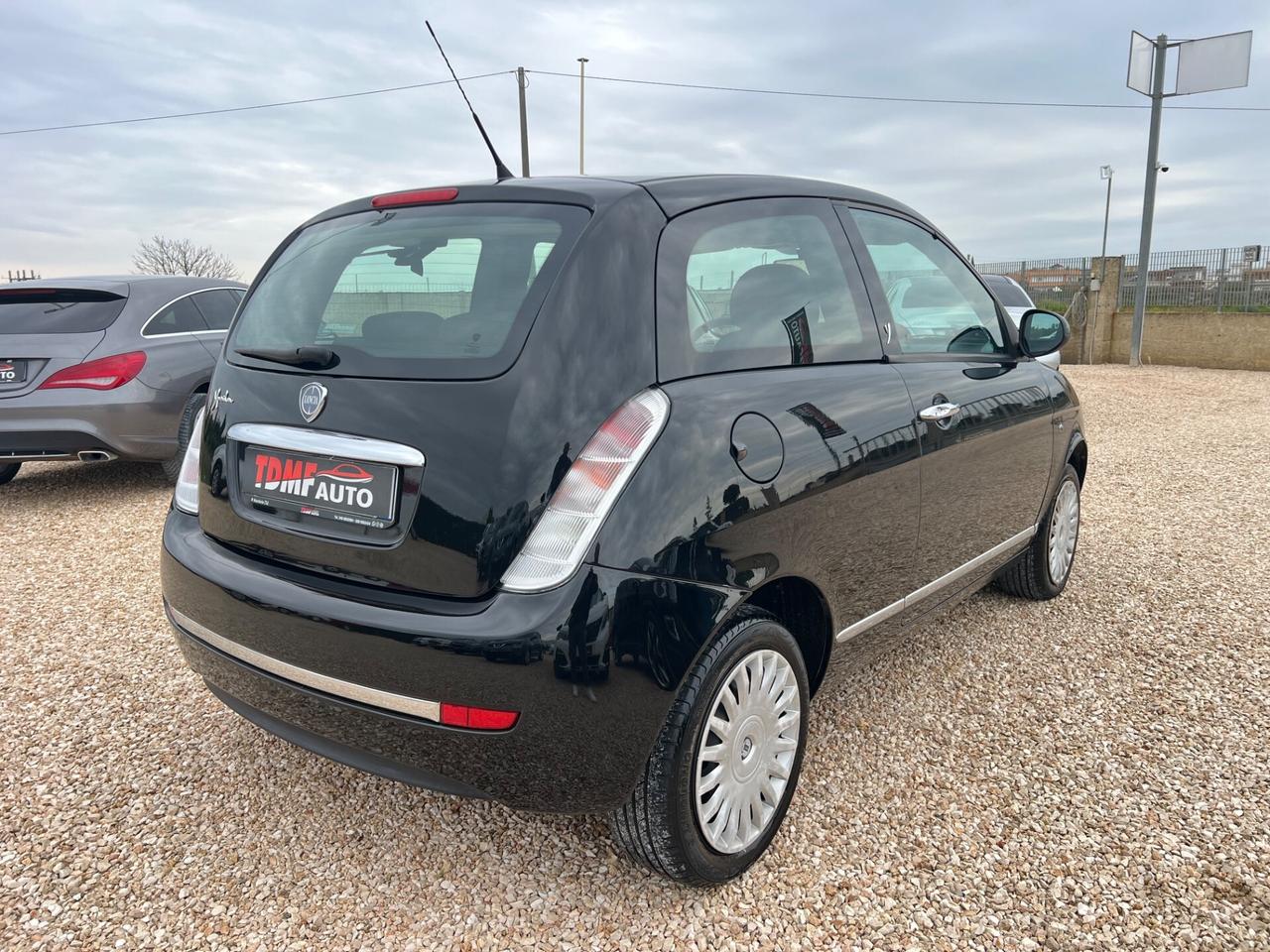 Lancia Ypsilon 1.3 mjt 75 cv
