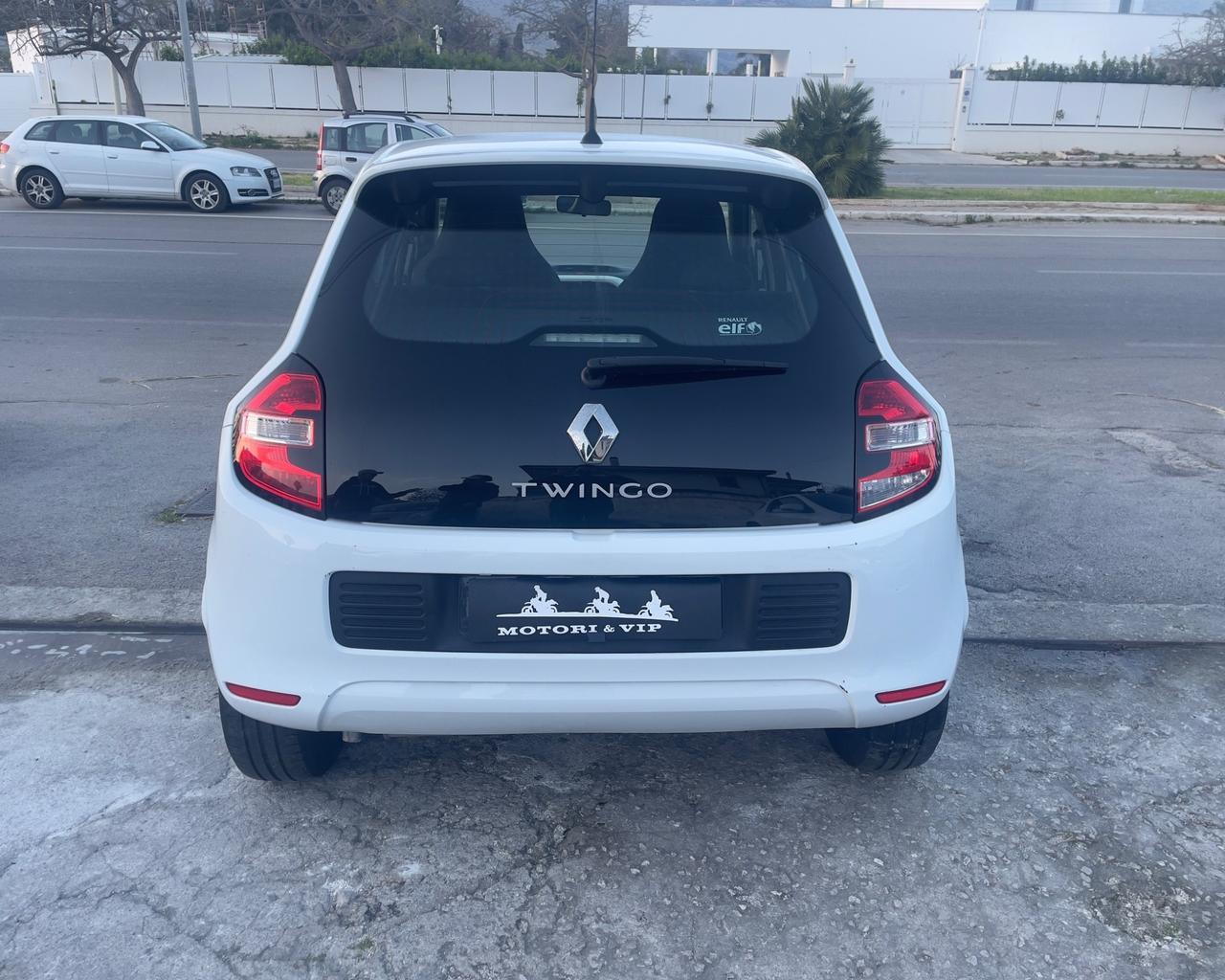 Renault Twingo 1.0 SCe Live 2015