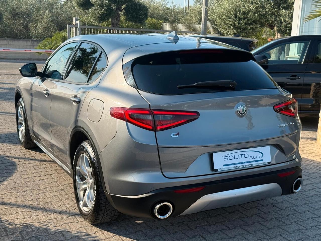 Alfa Stelvio 2.2 160 CV AT8 RWD Super + Palette