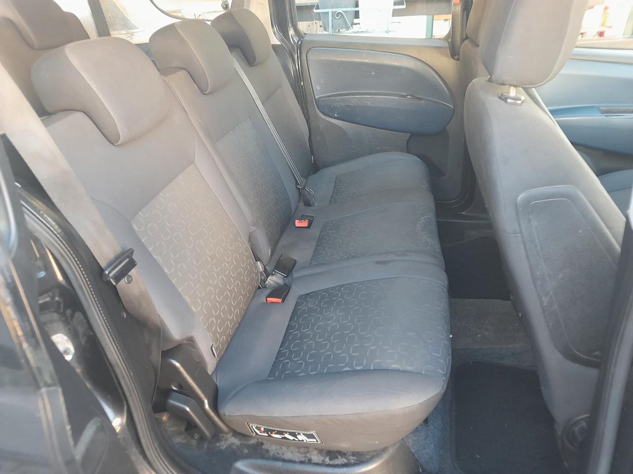 Fiat Doblo Doblò 2.0 MJT 16V Dynamic MAX 7 POSTI ANNO 2010