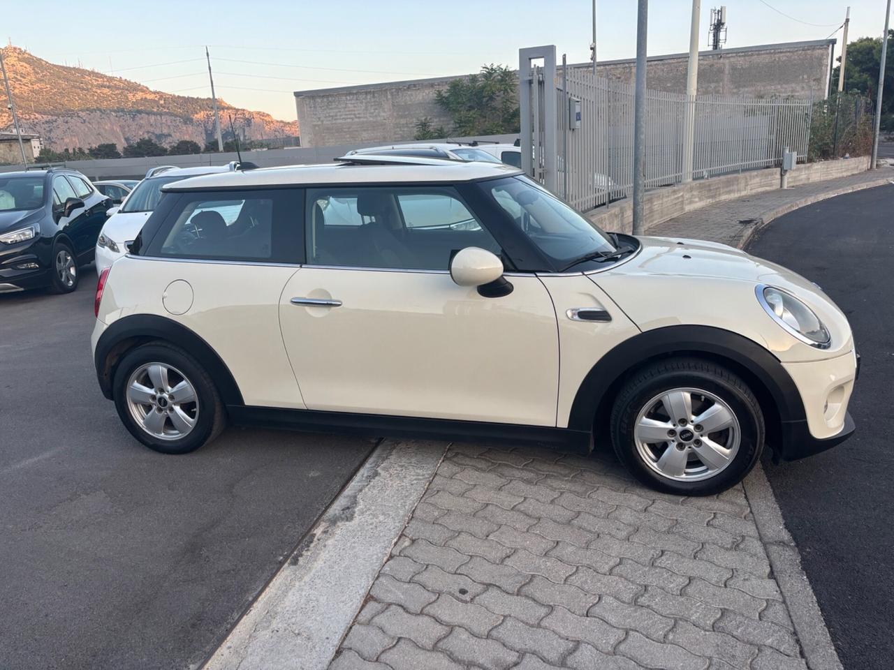 Mini Cooper D Paceman 1.6