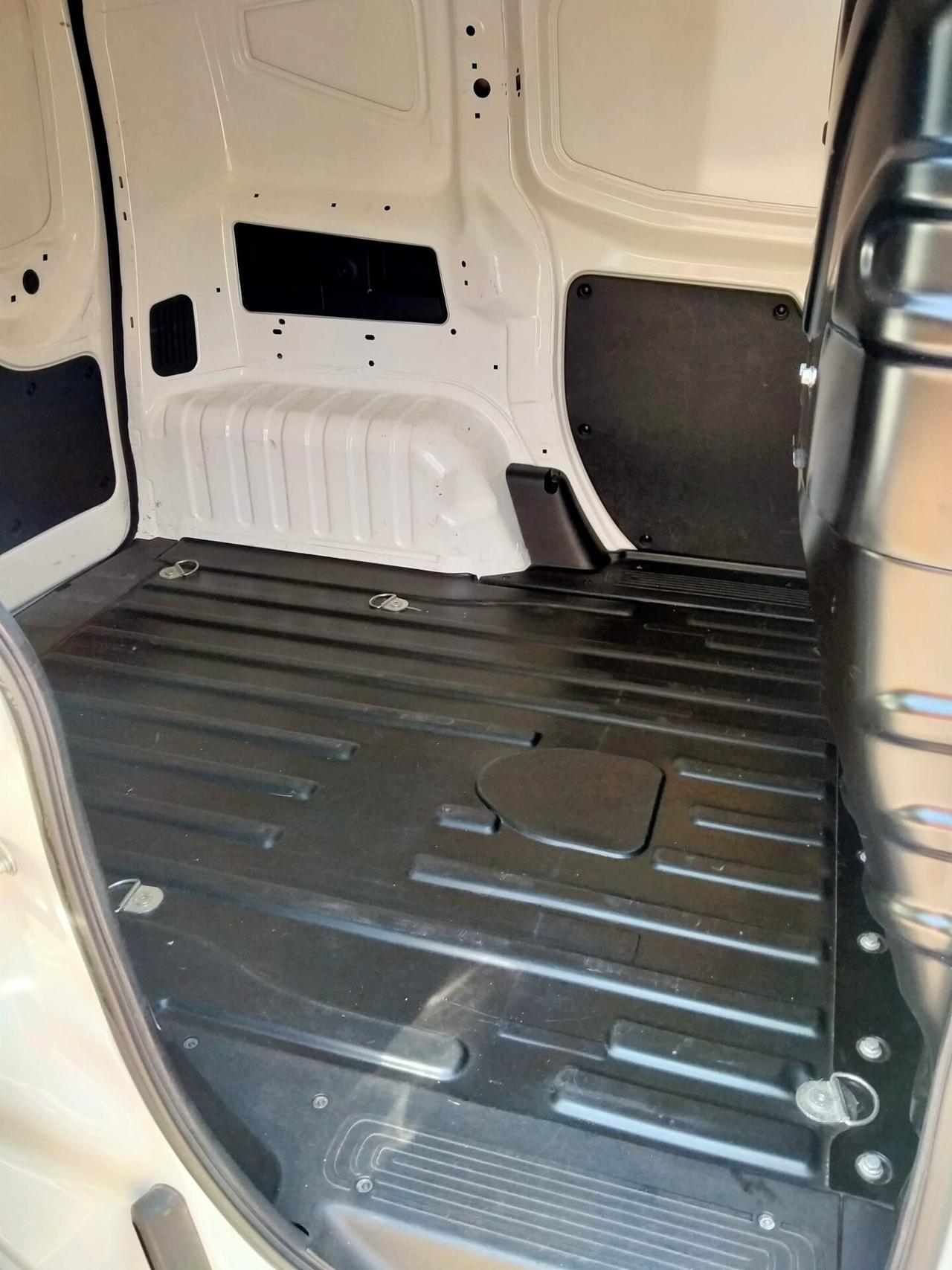 Fiat Fiorino 1.3 mtj 95 cv 2022 Professional Display Full Opt