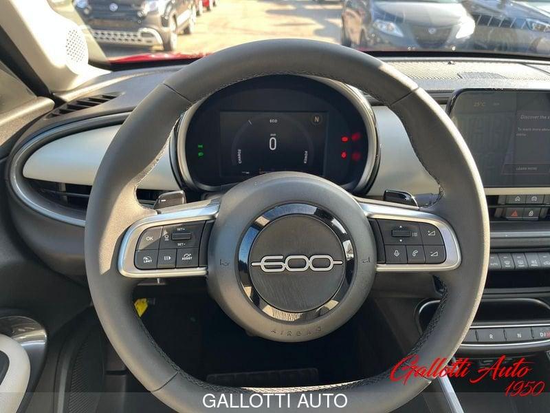 FIAT 600 1.2 Hybrid 110cv La Prima II
