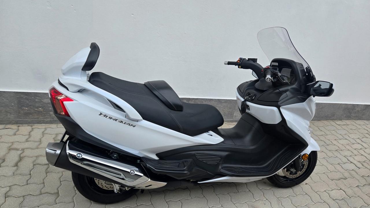 Suzuki Burgman 650 EXECUTIVE ABS