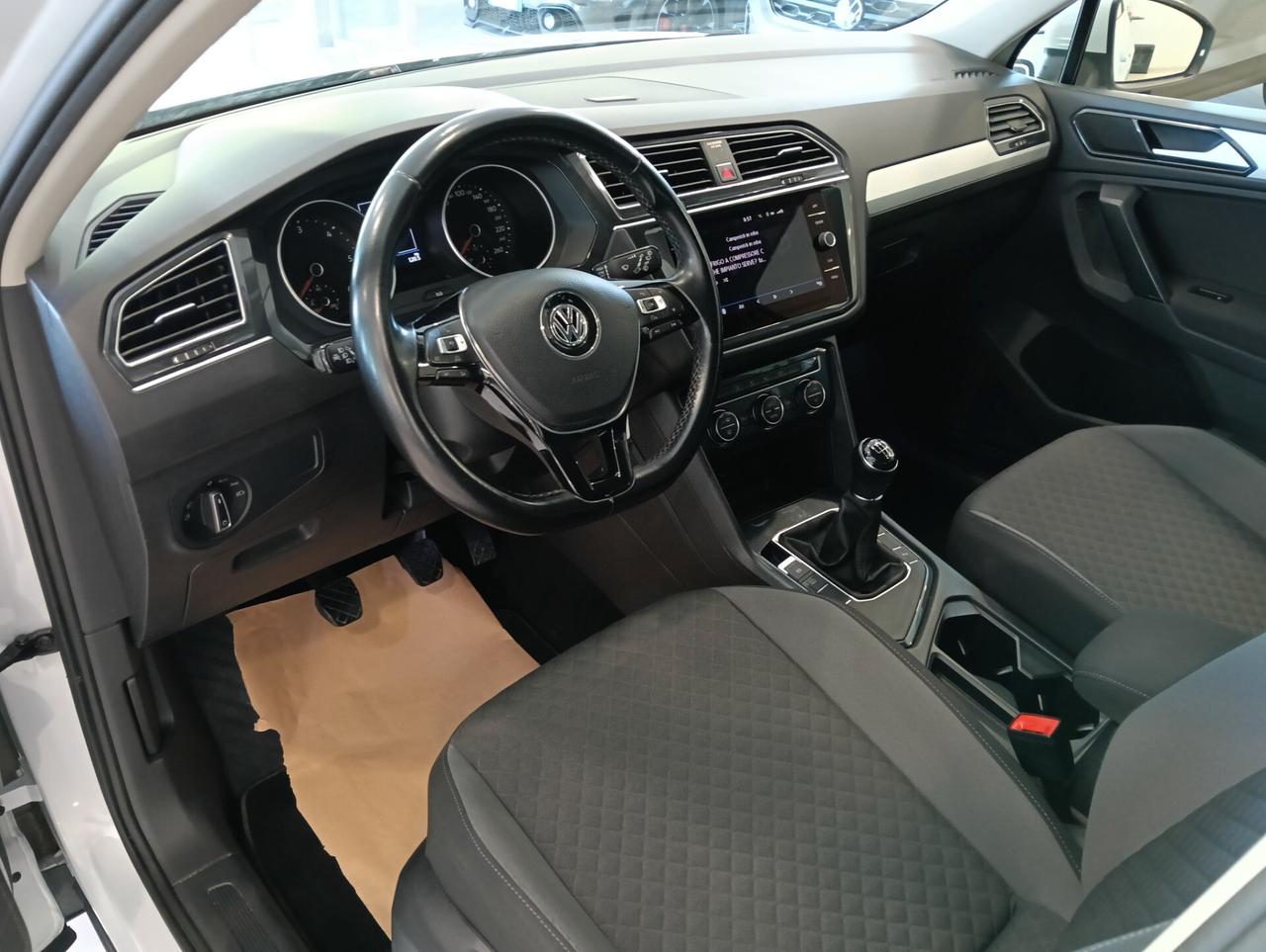 Volkswagen Tiguan 1.6 TDI SCR Sport BlueMotion Technology