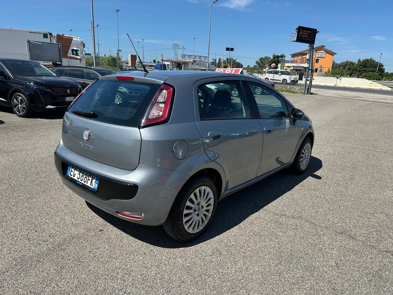 Fiat Punto Evo 1.2 5 porte GPL Active - 2011