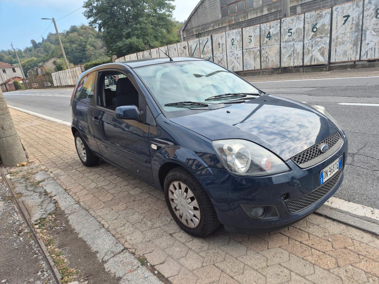 Ford Fiesta 1.2 16V 3p. Ghia NEOPATENTATI