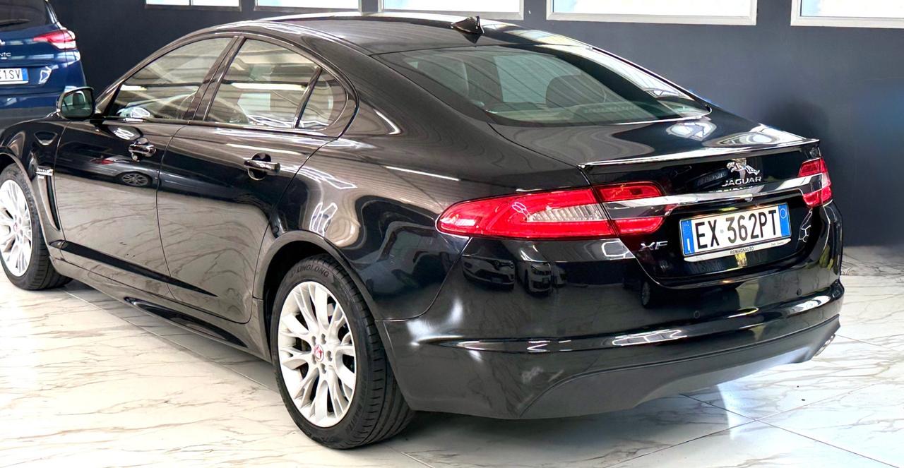 Jaguar XF 2.2 D 200 CV Portfolio