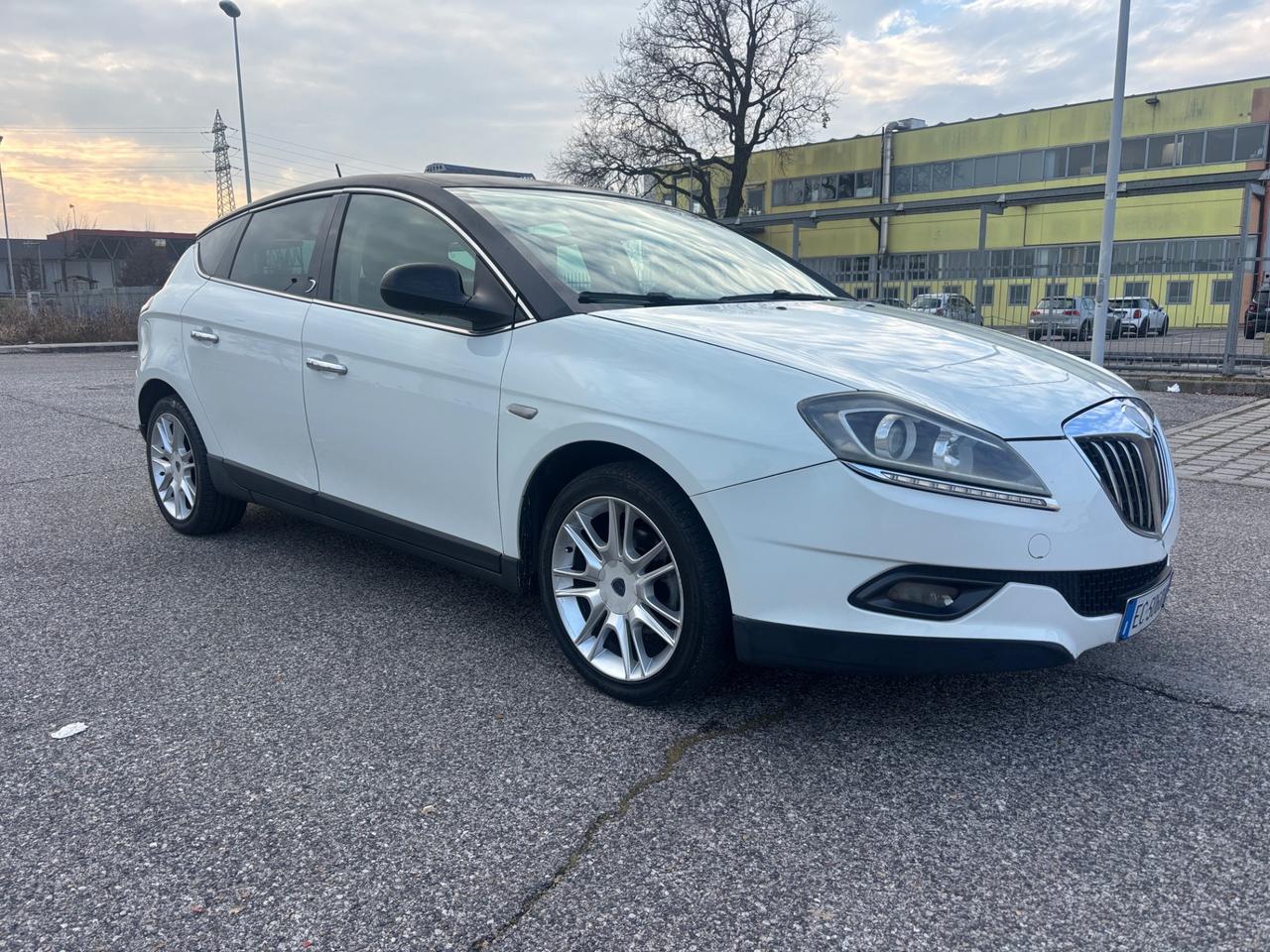 Lancia Delta 1.6 MJT DPF Selectronic Platino