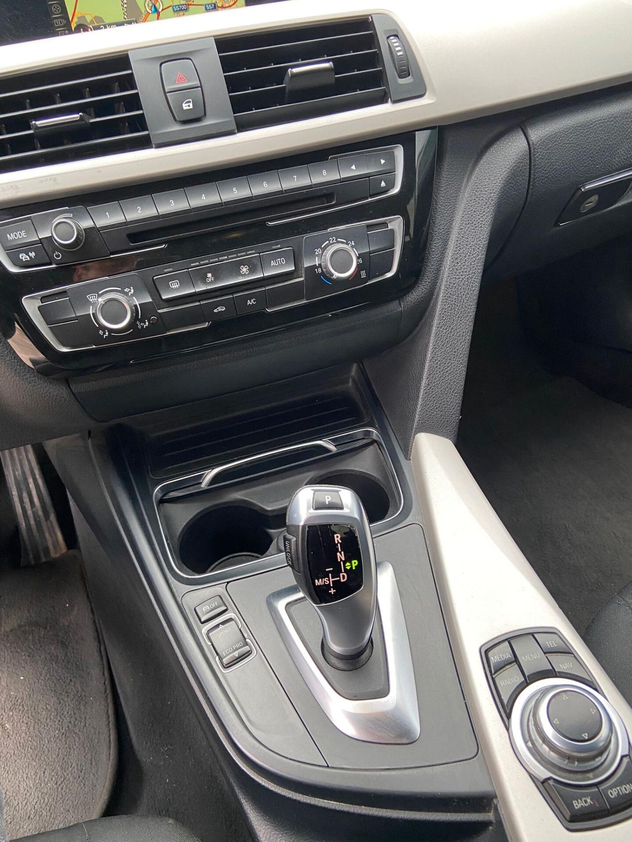 Bmw 316 318d berlina aut. Led