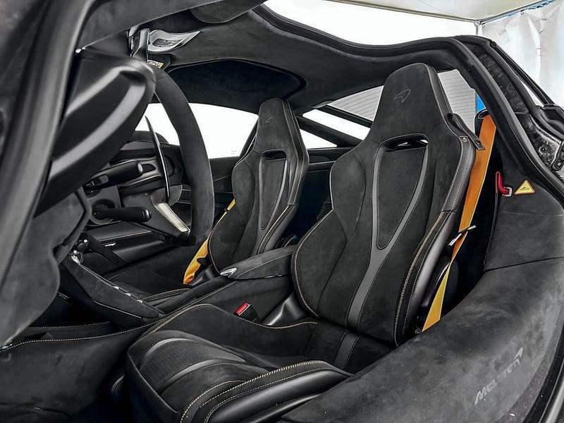 McLaren 750S 4.0 Coupé MY27 - McLaren Milano