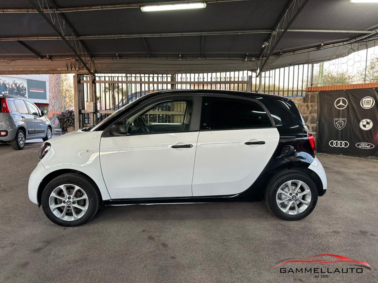 Smart ForFour 1.0 Youngster 71cv