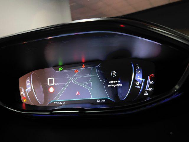 PEUGEOT 3008 BlueHDi 130 S&S Allure