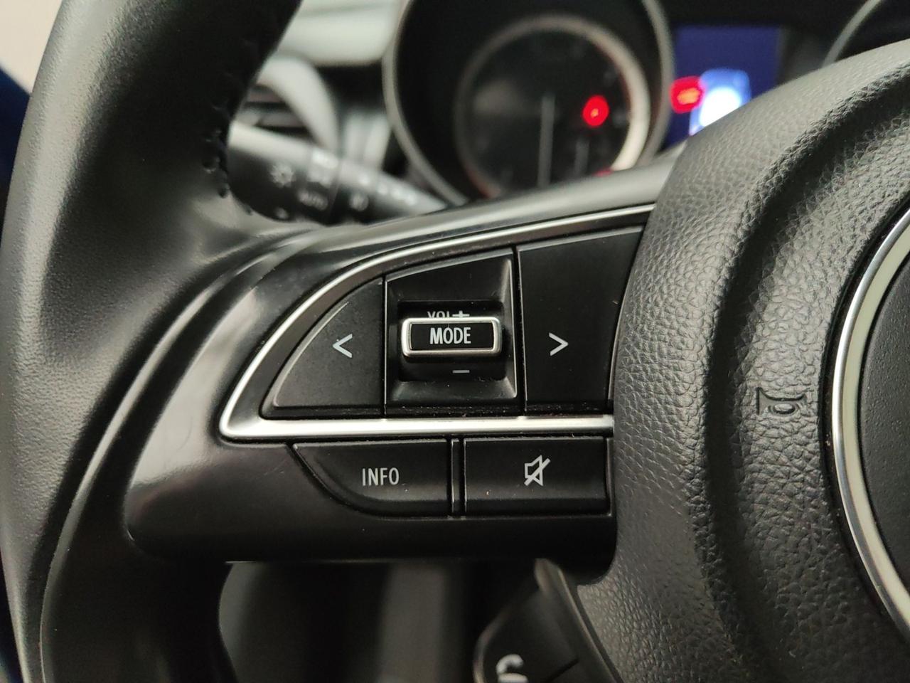 SUZUKI Swift VI 2020 1.2 HYBRID 83CV TOP