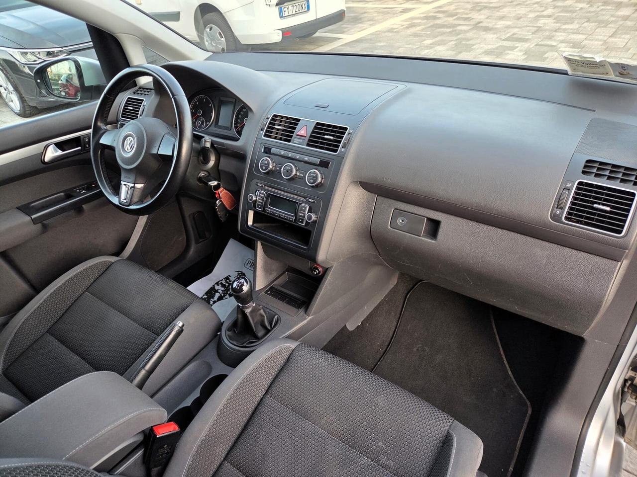 Volkswagen Touran Business 1.6 TDI Comfortline