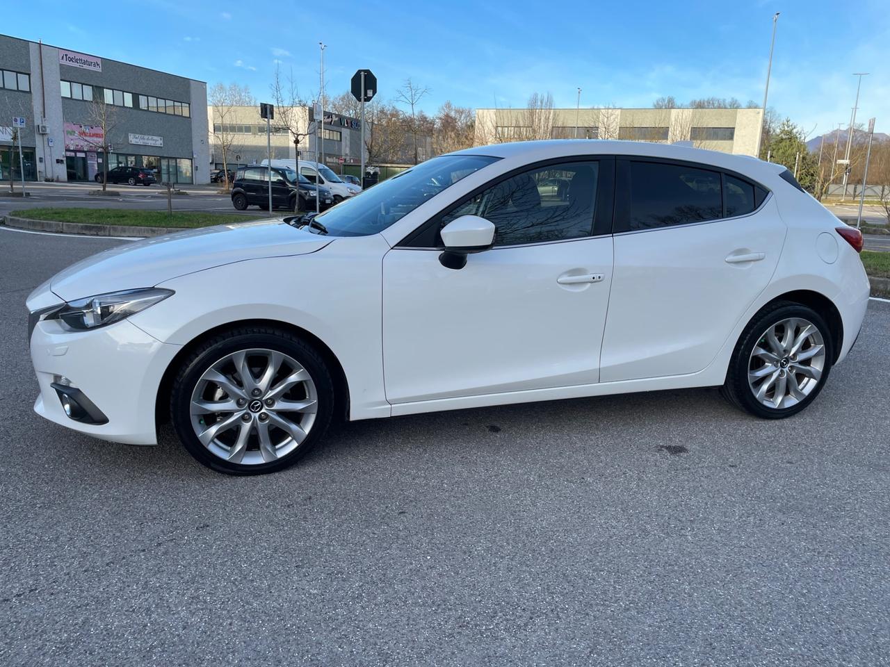 Mazda 3 Mazda3 2.2 Skyactiv-D Exceed